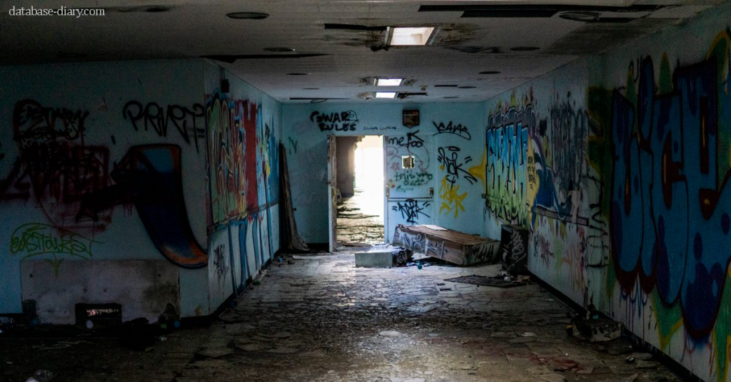 Abandoned DeJarnette Sanitarium สถานพยาบาลที่ถูกทอดทิ้ง โรงพยาบาลจิตเวชเดิมก่อตั้งขึ้นในช่วงทศวรรษที่ 1930 โดยนักสุพันธุศาสตร์