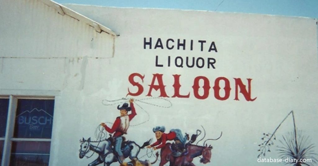 Hachita New Mexico มลรัฐนิวเม็กซิโกเมืองร้างในเทือกเขา Little Hatchet ได้เริ่มต้นจากการเป็นแคมป์ทำเหมืองทางตะวันตกของเมือง